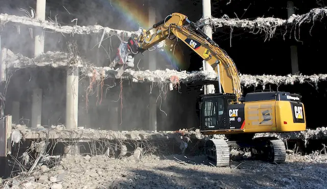 Demolición interior de local comercial